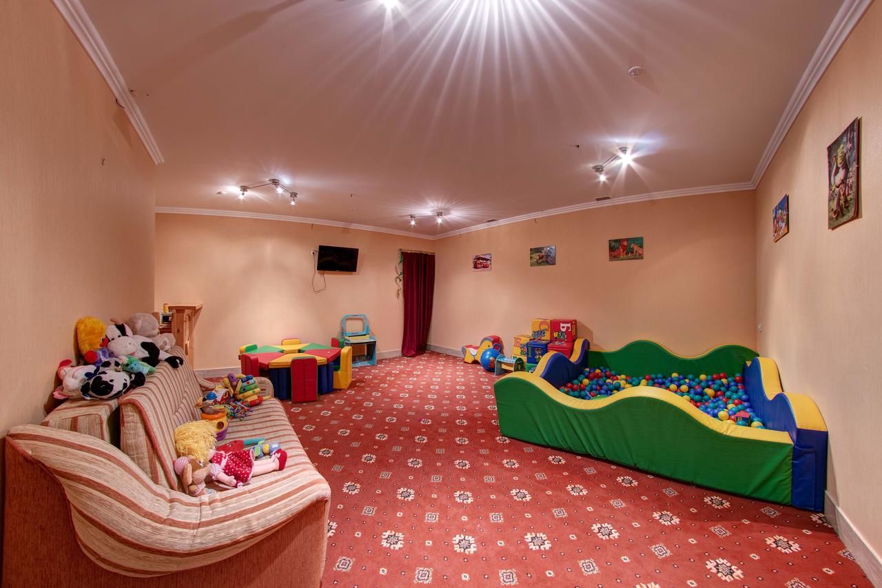 Отель MK Resort (ex. Магия Карпат) Буковель-16