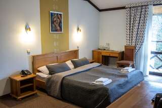 Отель MK Resort (ex. Магия Карпат) Буковель Полулюкс с видом на горы-3