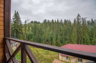 Отель MK Resort (ex. Магия Карпат) Буковель Полулюкс с 2 отдельными кроватями, вид на горы-1