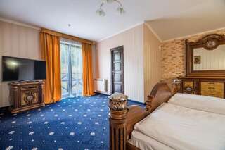 Отель MK Resort (ex. Магия Карпат) Буковель Люкс «Премиум» с видом на горы-1