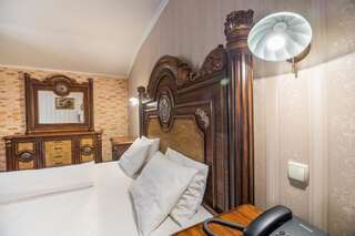 Отель MK Resort (ex. Магия Карпат) Буковель Люкс «Премиум» с видом на горы-3