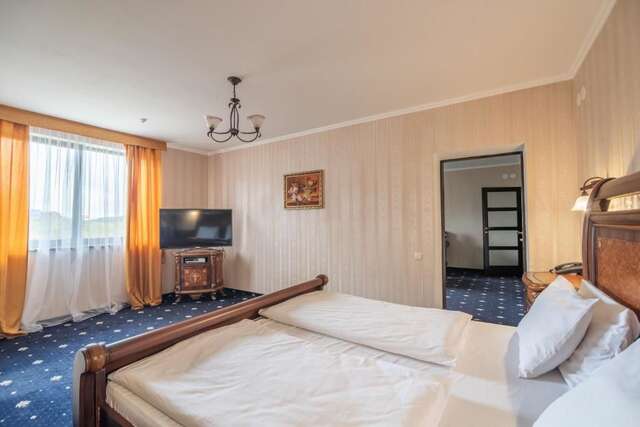 Отель MK Resort (ex. Магия Карпат) Буковель-88